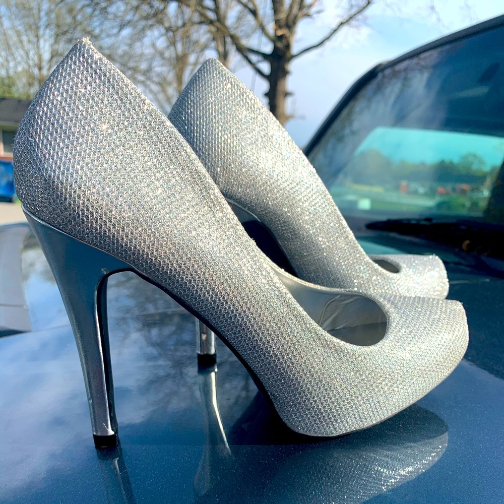 Quipid stilettos